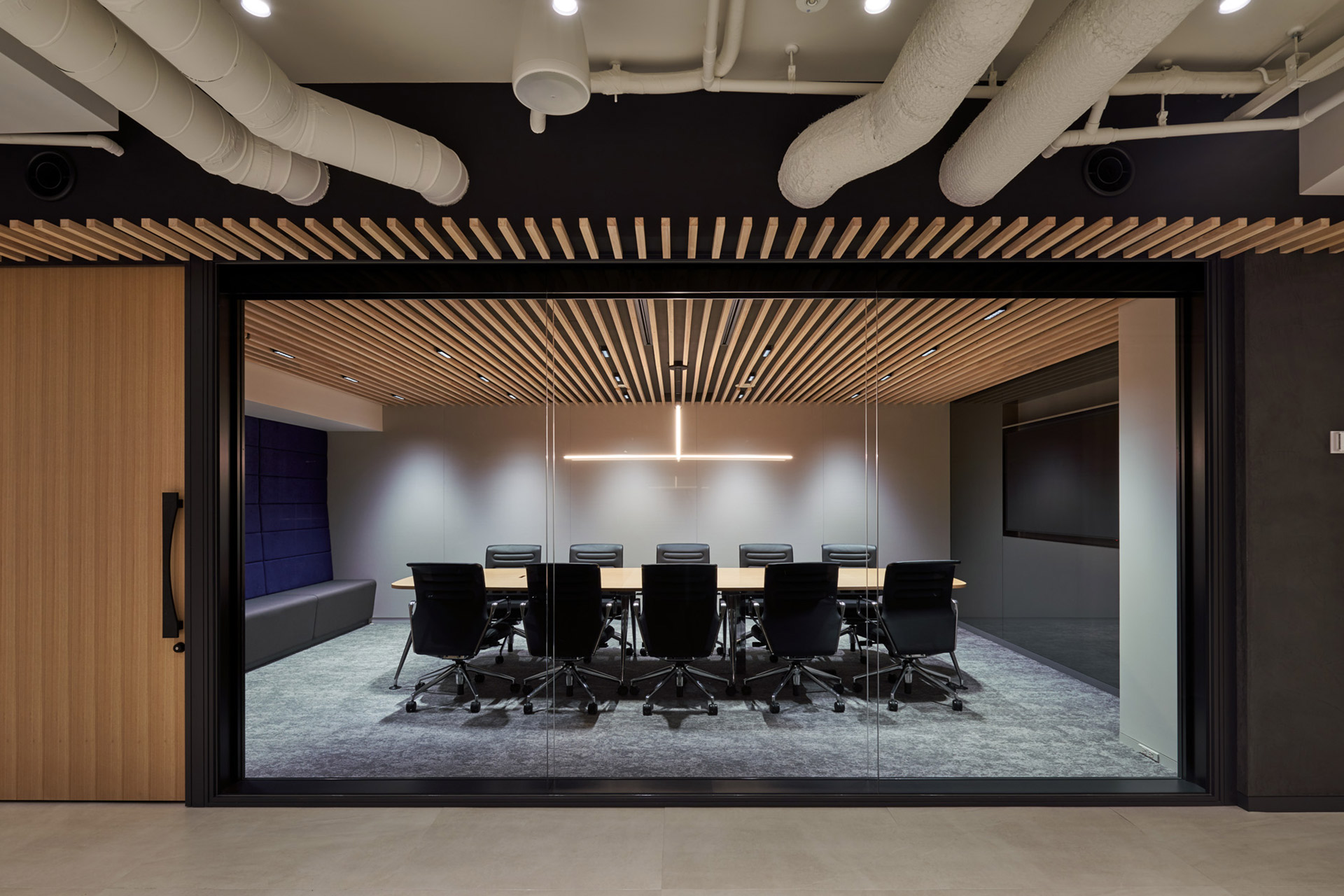SAP Leonardo Center Tokyo 大手町ビル
